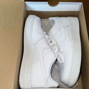 Nike Air Force 1